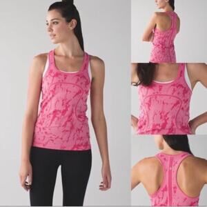 Lululemon Swiftly Tech Racerback Seamless Activewear Tank Top Pink Camo Size 12
